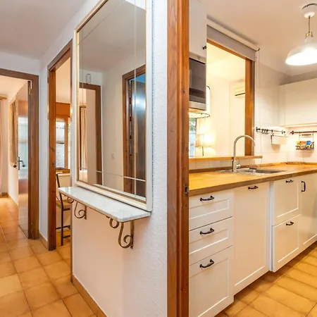 Apartamento Con Jardin Y Parking *
